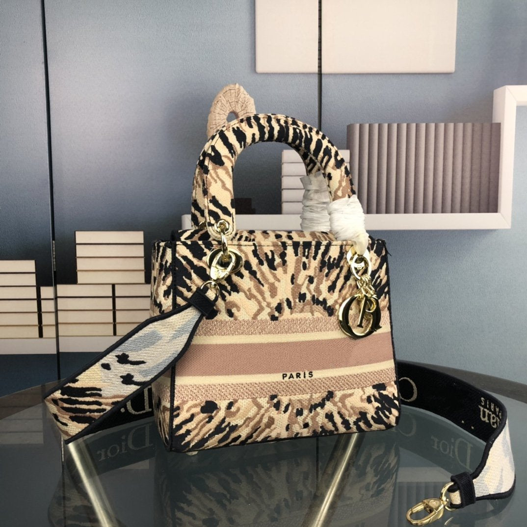 Dior Medium D-Lite 24 Beige Milti Color Mizza Embroidery Bag