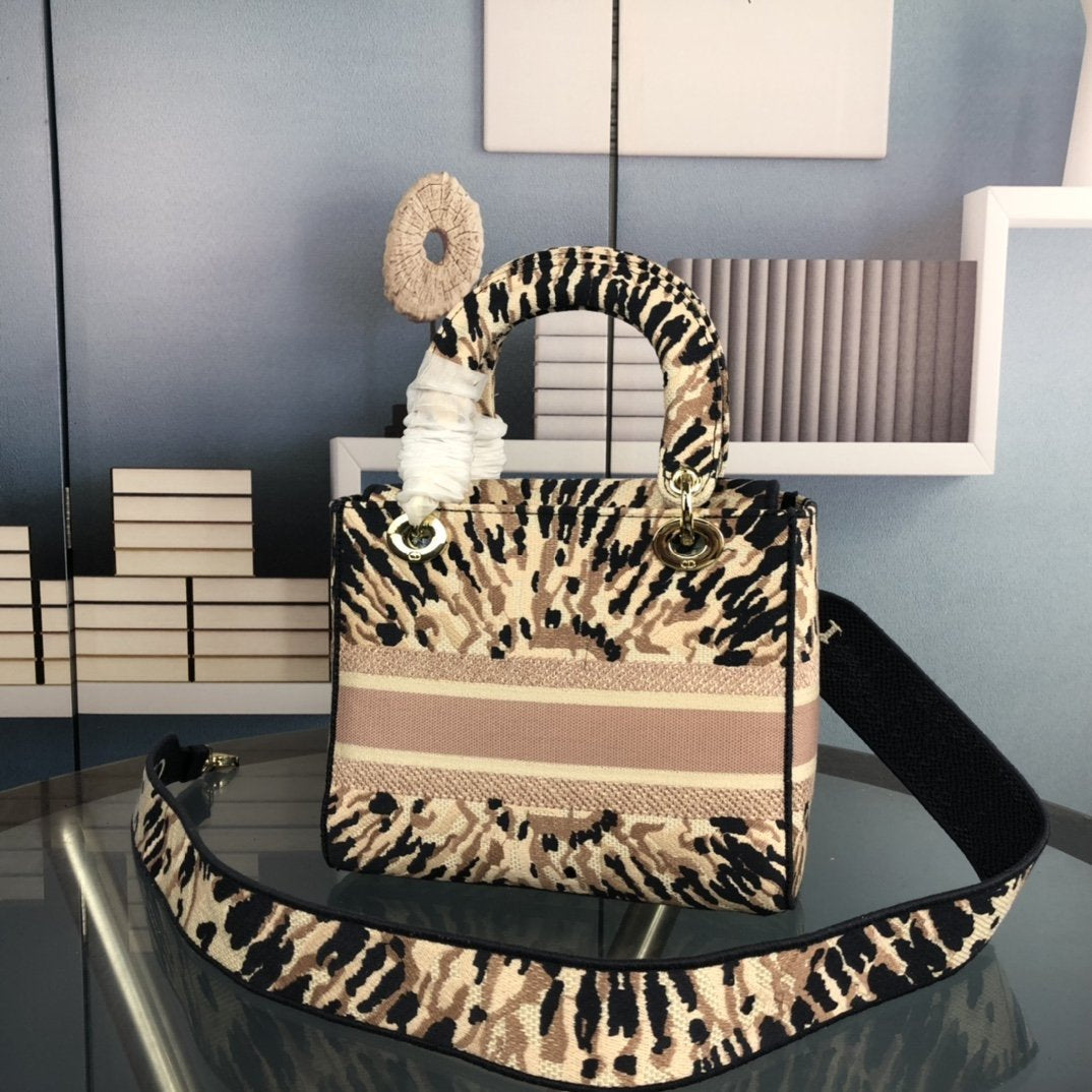 Dior Medium D-Lite 24 Beige Milti Color Mizza Embroidery Bag