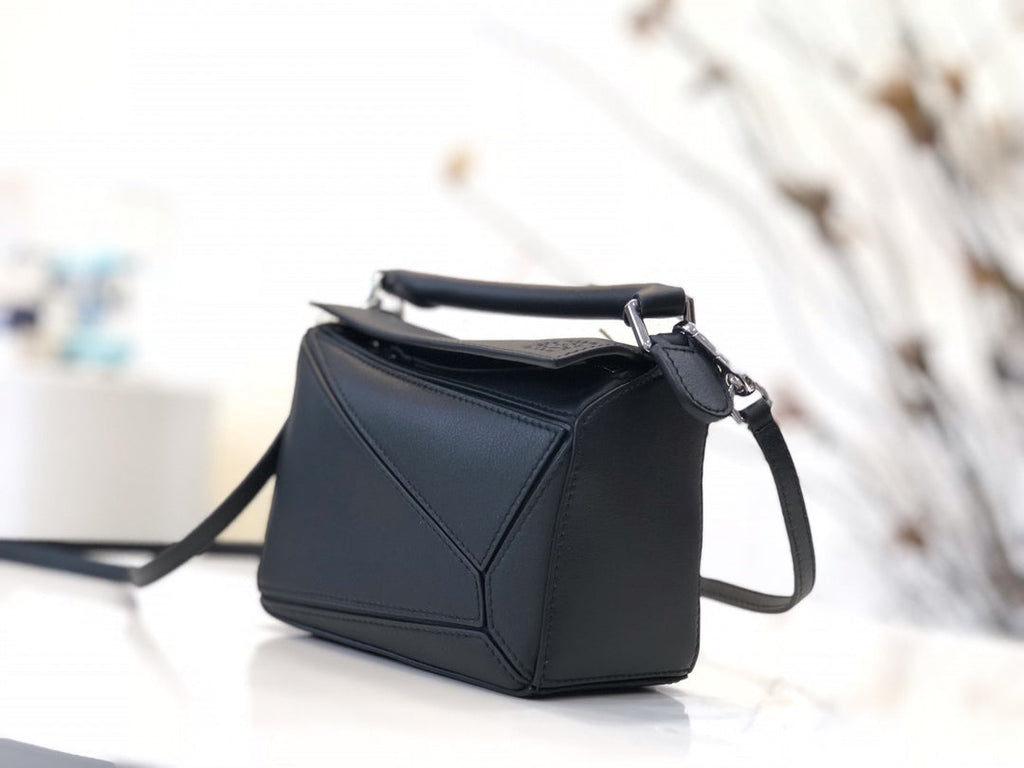 Loewe Mini 18 Puzzle Bag in Black Calfskin