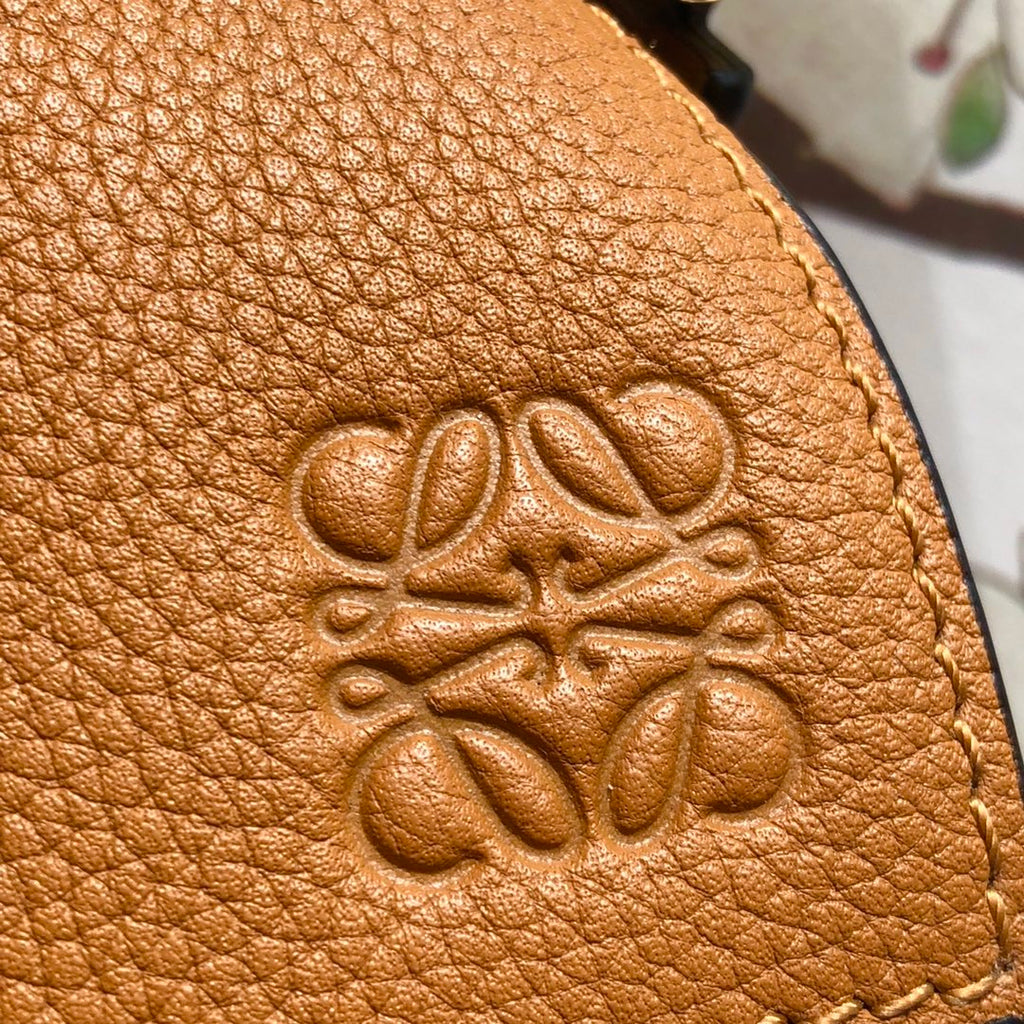 Loewe Small Puzzle 24 Bag in Classic Warm Desert Calfskin