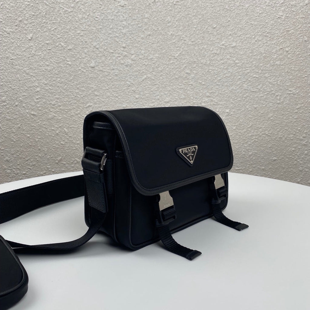 Prada Messenger Bag 22 in Black Re-Nylon