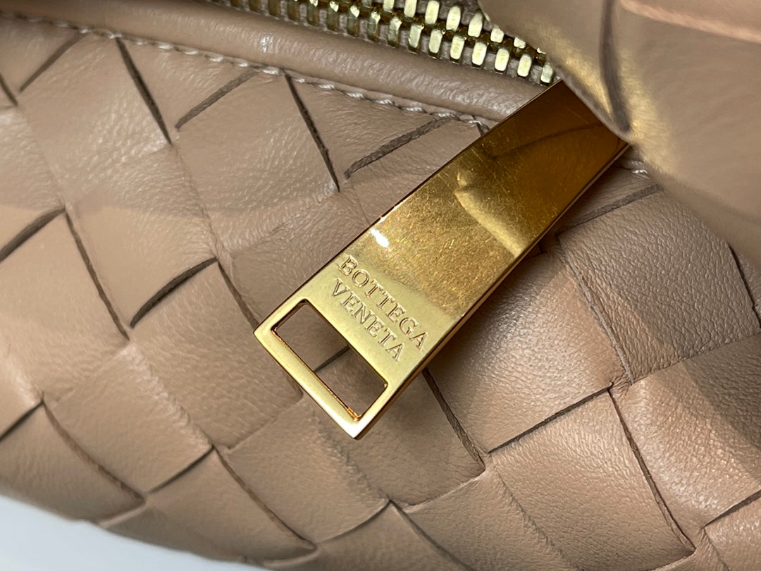Bottega Veneta Mini Jodie 27 in Medium Brown Lambskin Bag