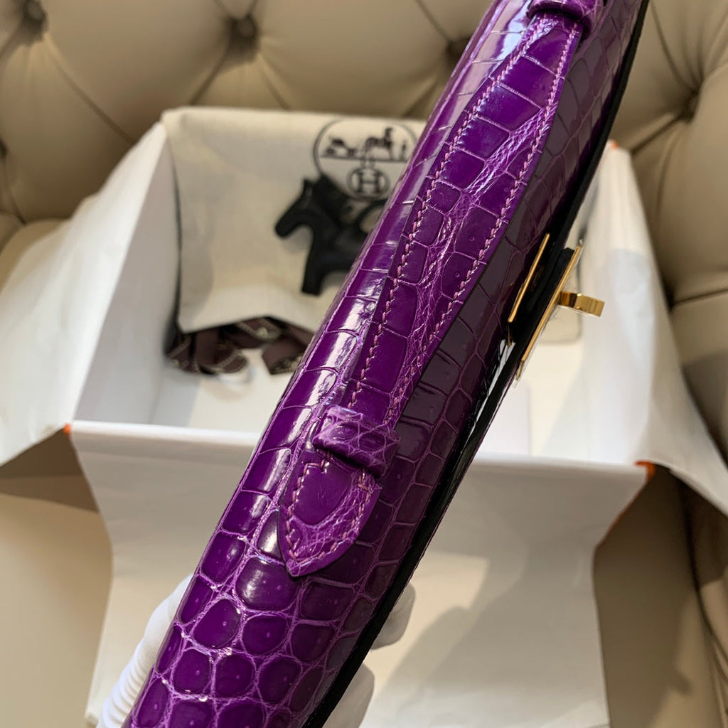 Hermes Kelly Cut 31 in Violet Purple Alligator Leather with Gold Hardware Bag