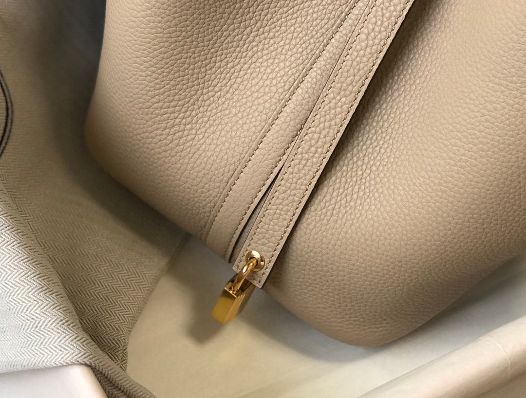 Hermes Picotin Lock 18 Light Beige Togo Ghw Bag