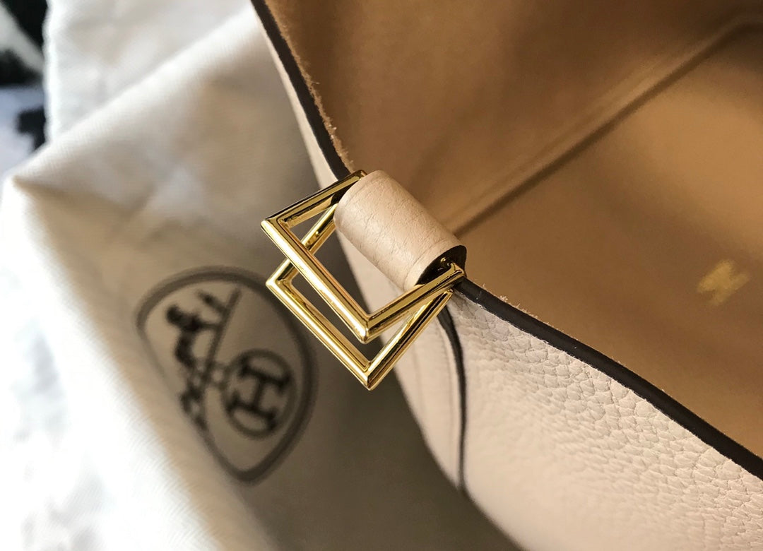 Hermes Picotin Lock 18 Light Beige Togo Ghw Bag