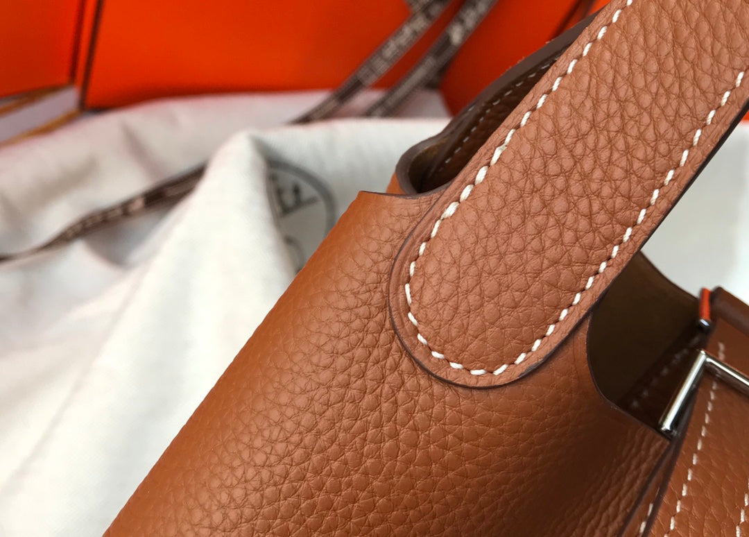 Hermes Picotin Lock 18 Gold Togo Shw Bag