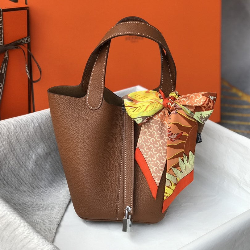 Hermes Picotin Lock 18 Gold Togo Shw Bag