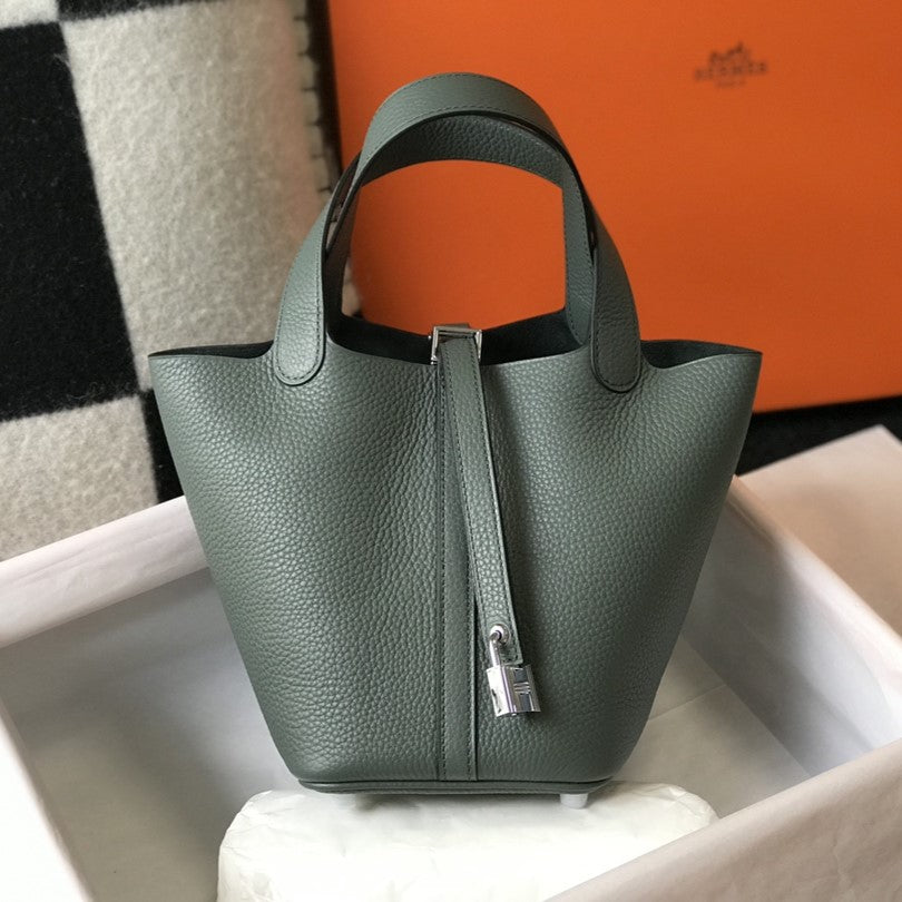 Hermes Picotin Lock 18 Grass Green Togo Shw Bag