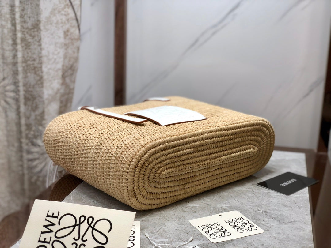 Loewe Square Basket Bag 28 in Natural Raffia and White Calfskin
