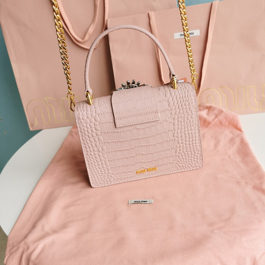 Lady 20 Handbag in Crocodile Pattern Pink Pastel Calfskin