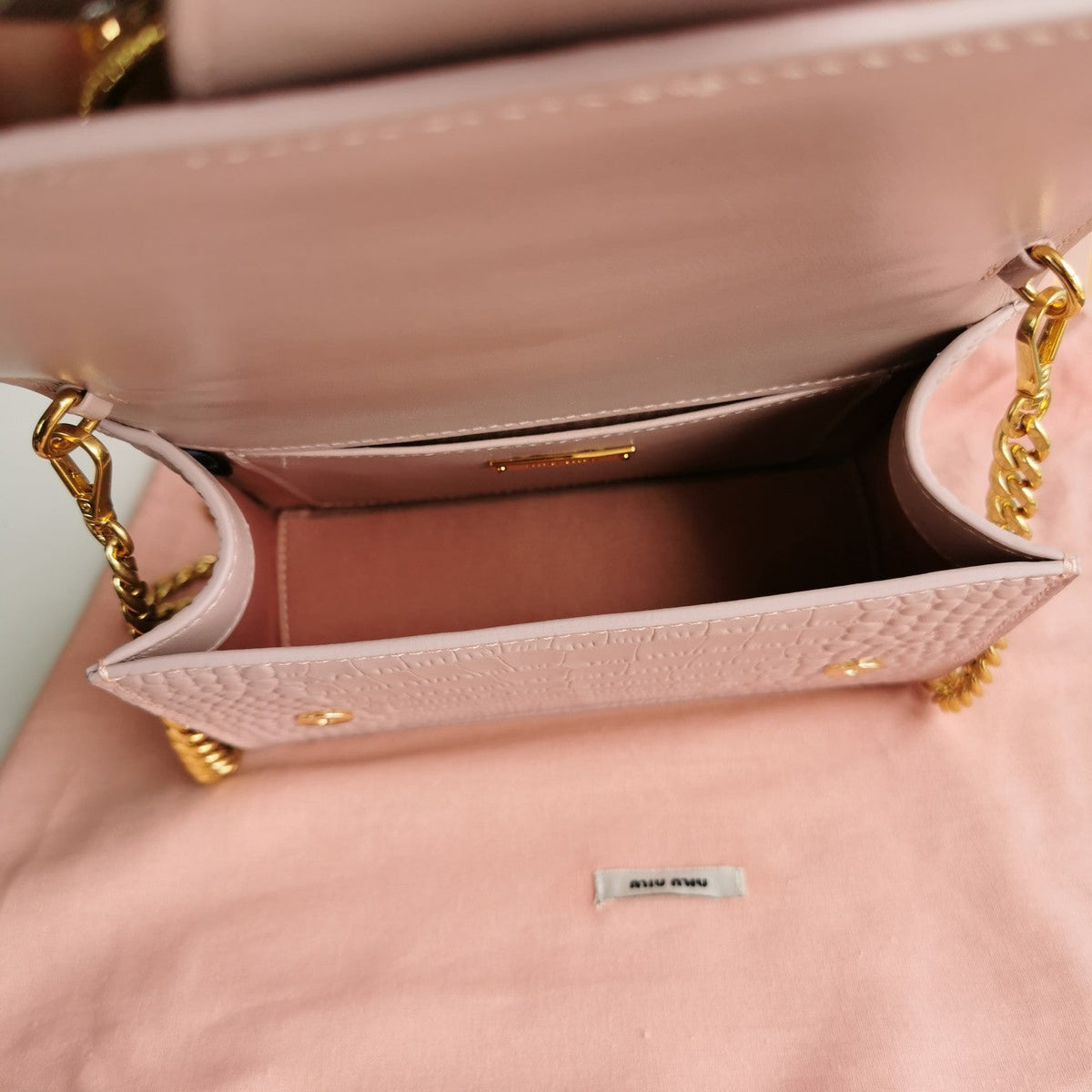 Lady 20 Handbag in Crocodile Pattern Pink Pastel Calfskin
