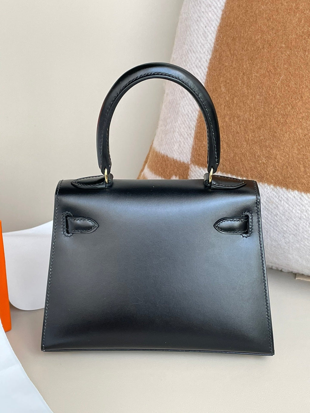 Hermes Kelly Mini 20 Bag in Black Smooth Calfskin with Gold Hardware