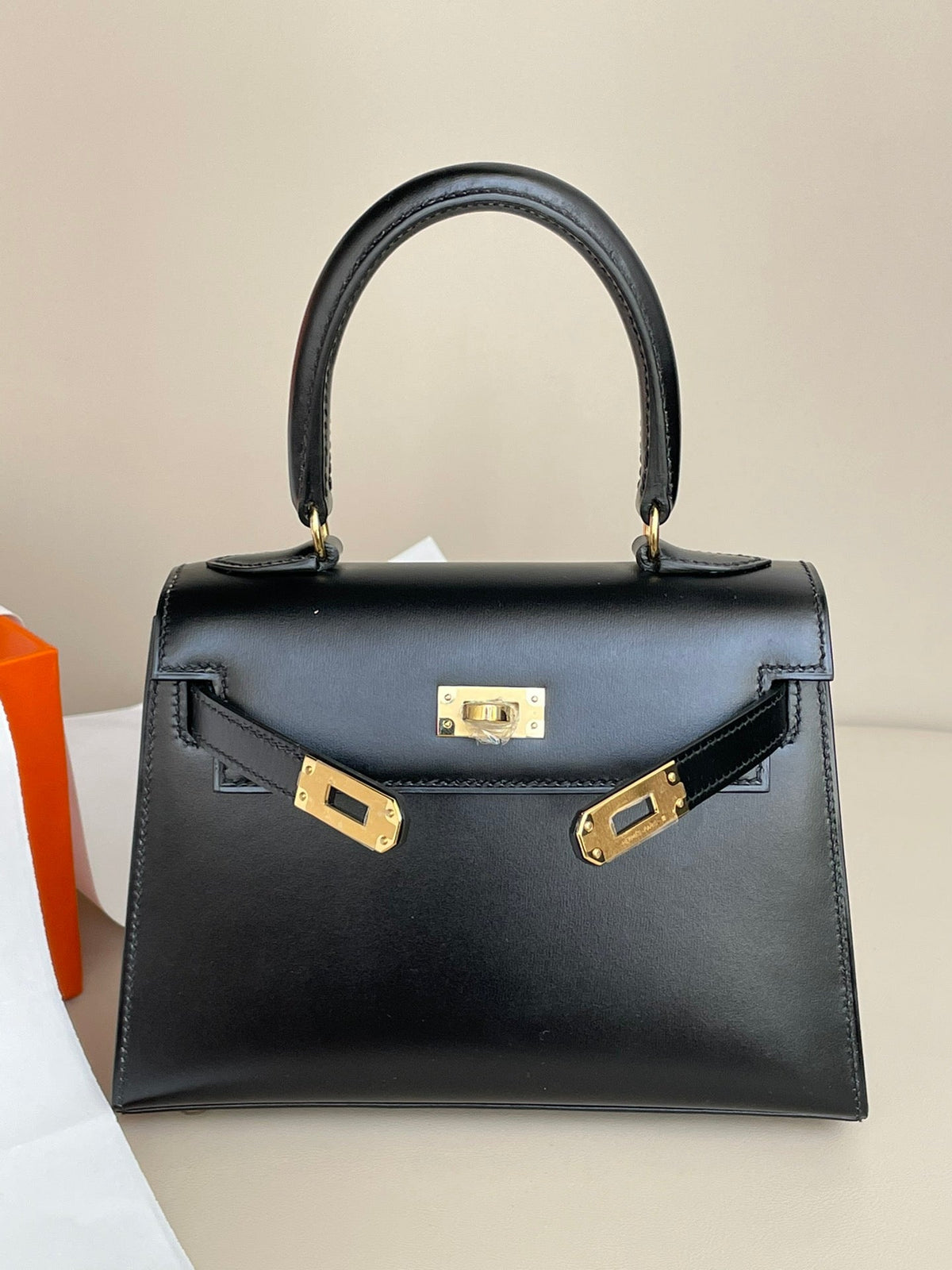 Hermes Kelly Mini 20 Bag in Black Smooth Calfskin with Gold Hardware