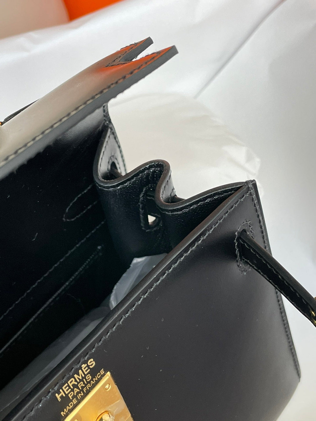 Hermes Kelly Mini 20 Bag in Black Smooth Calfskin with Gold Hardware