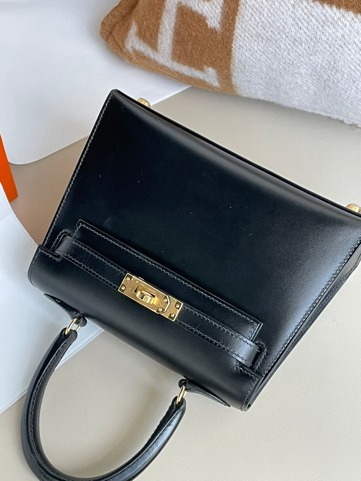 Hermes Kelly Mini 20 Bag in Black Smooth Calfskin with Gold Hardware