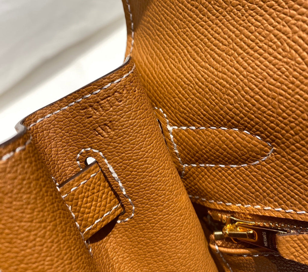 Hermes Kelly 28cm in Gold Epsom Calfskin Gold Hardware Bag