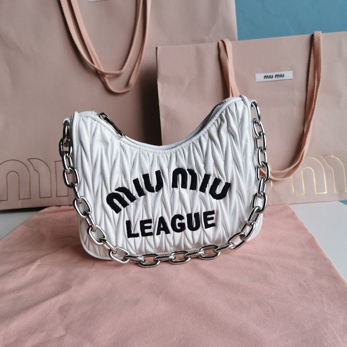 Matelassé 21 Bag in White Satin