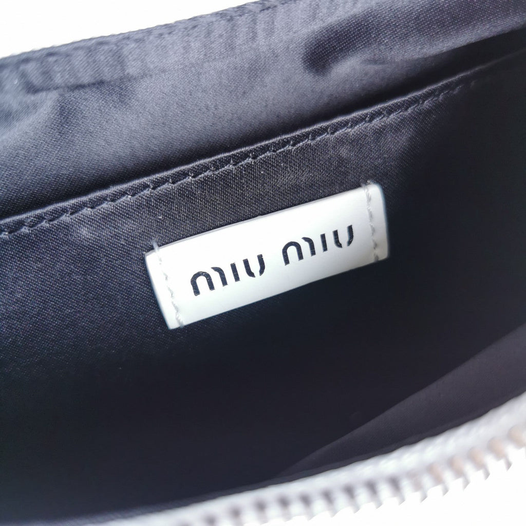 Matelassé 21 Bag in White Satin