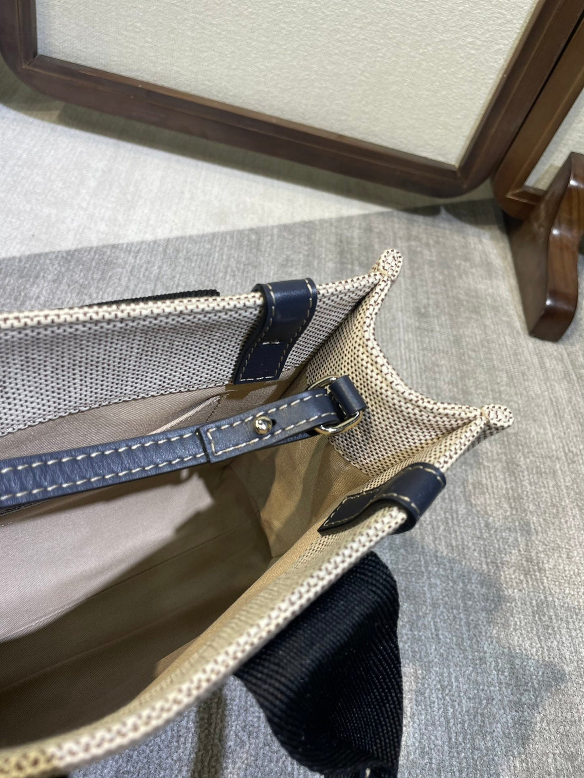 Small Strap Woody Tote Bag 26.5 in Beige Linen Canvas Black Webbing Dark Blue Calfskin