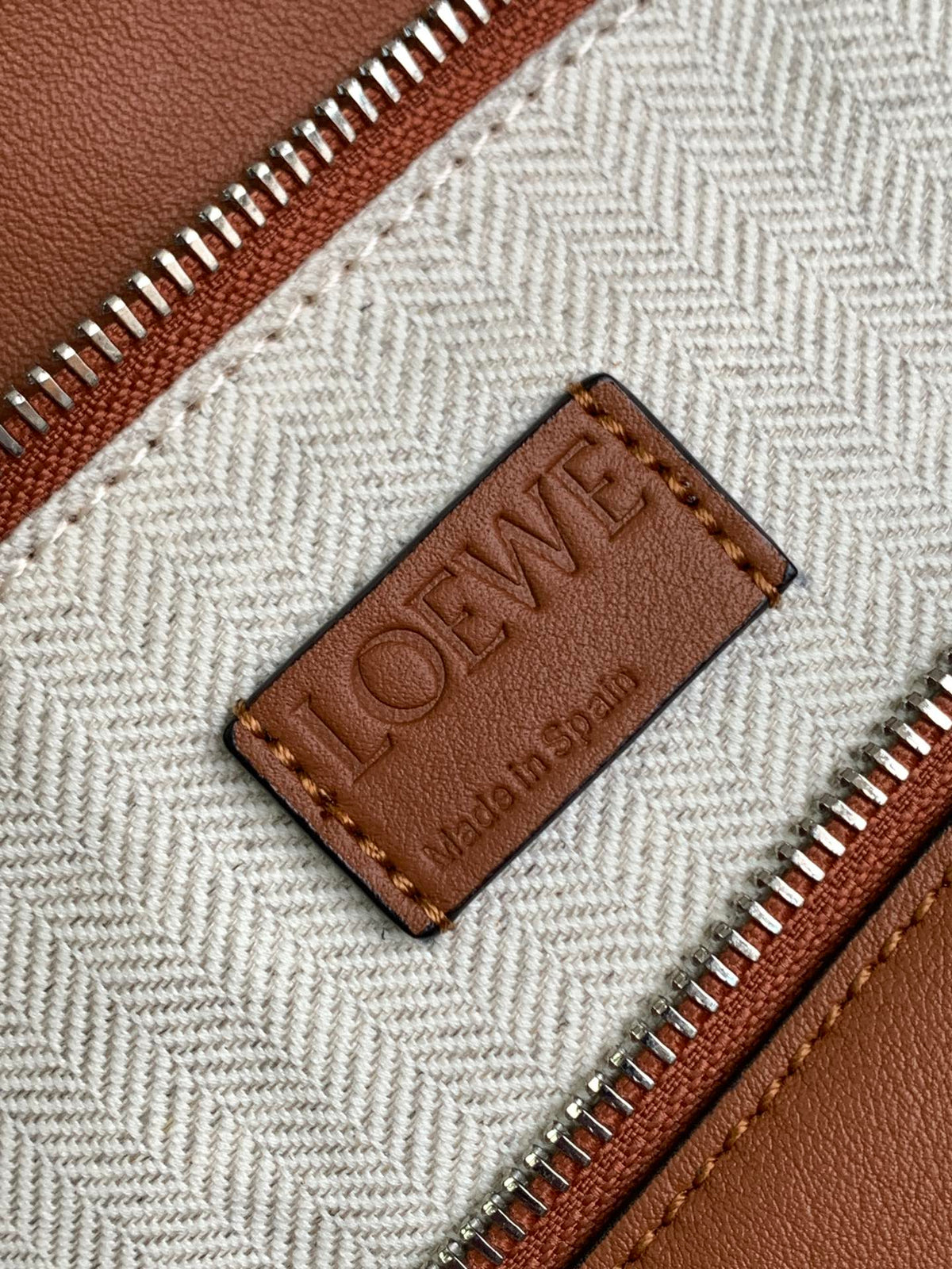 Loewe Puzzle Large 35 Bag in Bronze Brown Calfskin