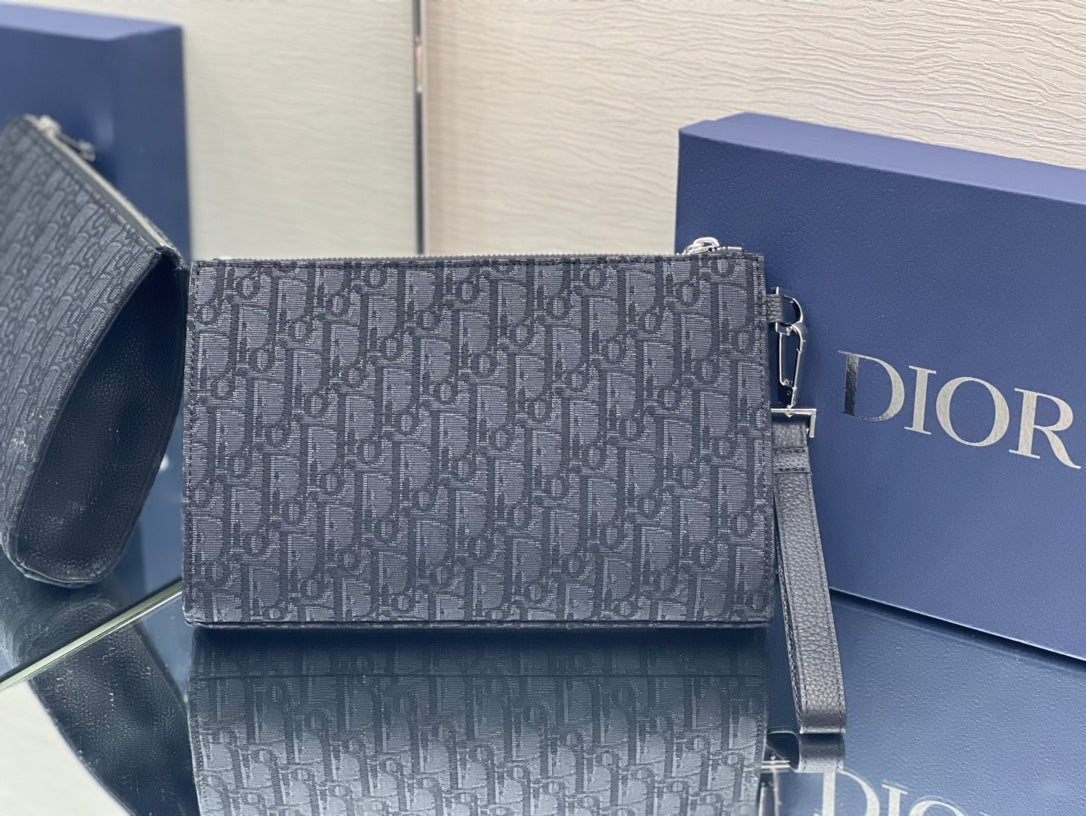 Saddle 28 Bag in Black Oblique Jacquard