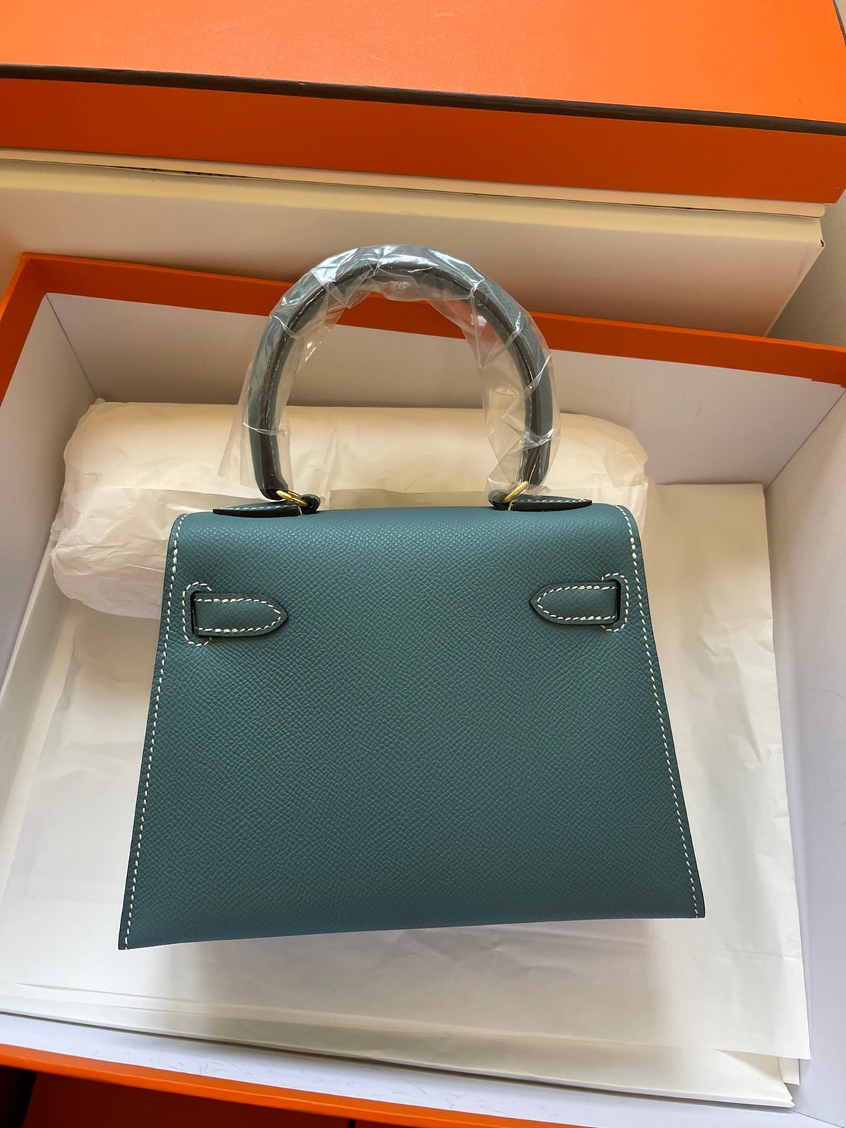 Hermes Kelly Mini 20 Bag in Pine Green Calfskin with Gold Hardware