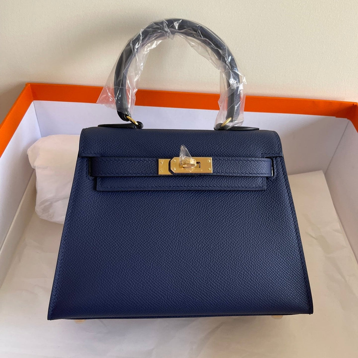 Hermes Kelly Mini 20 Bag in Navy Blue Calfskin with Gold Hardware