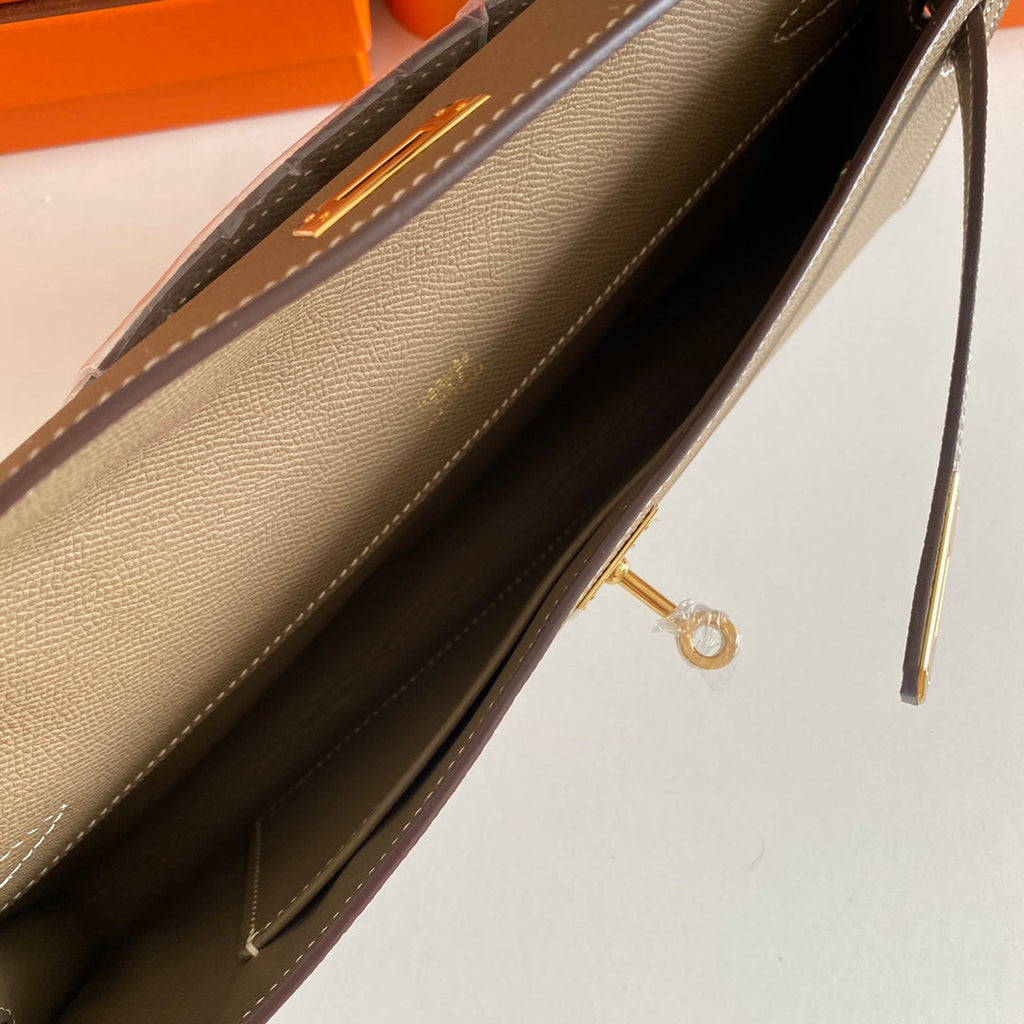 Hermes Kelly Cut 31 in Mocha Brown Calfskin with Gold Hardware Bag