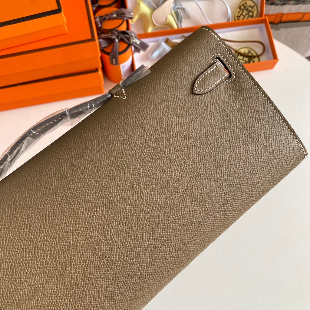 Hermes Kelly Cut 31 in Mocha Brown Calfskin with Silver Hardware Bag