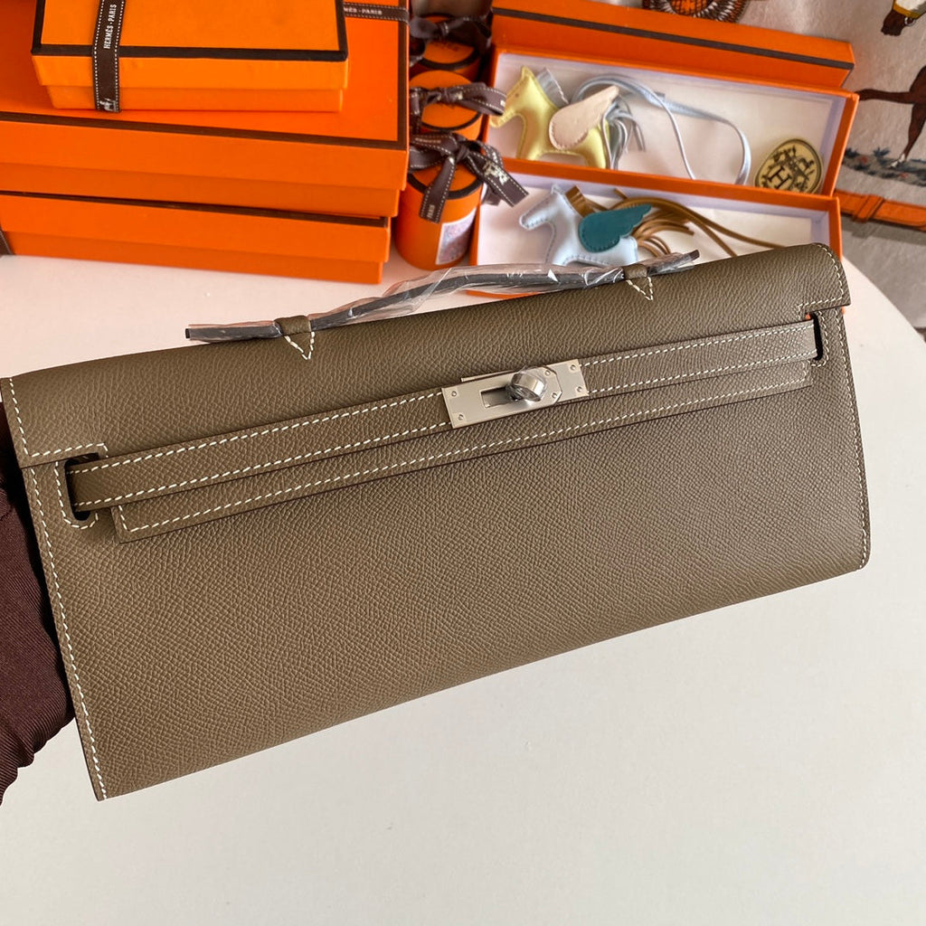 Hermes Kelly Cut 31 in Mocha Brown Calfskin with Silver Hardware Bag