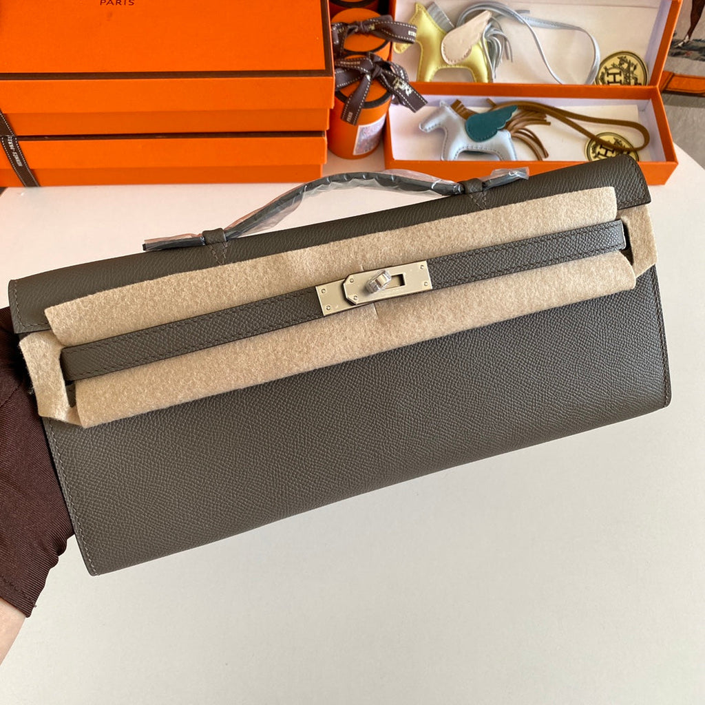 Hermes Kelly Cut 31 in Wood Brown Calfskin with Silver Hardware Bag