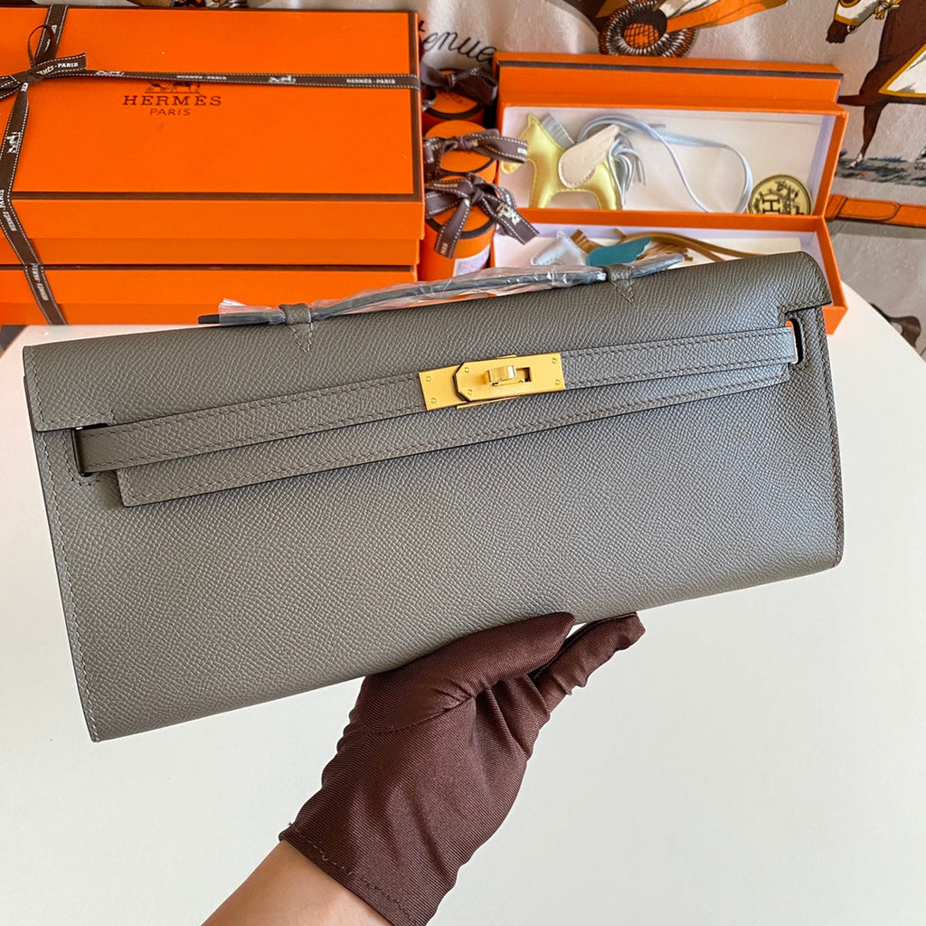 Hermes Kelly Cut 31 in Wood Brown Calfskin with Gold Hardware Bag