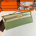 Hermes Kelly Cut 31 in Apple Green Calfskin with Gold Hardware Bag