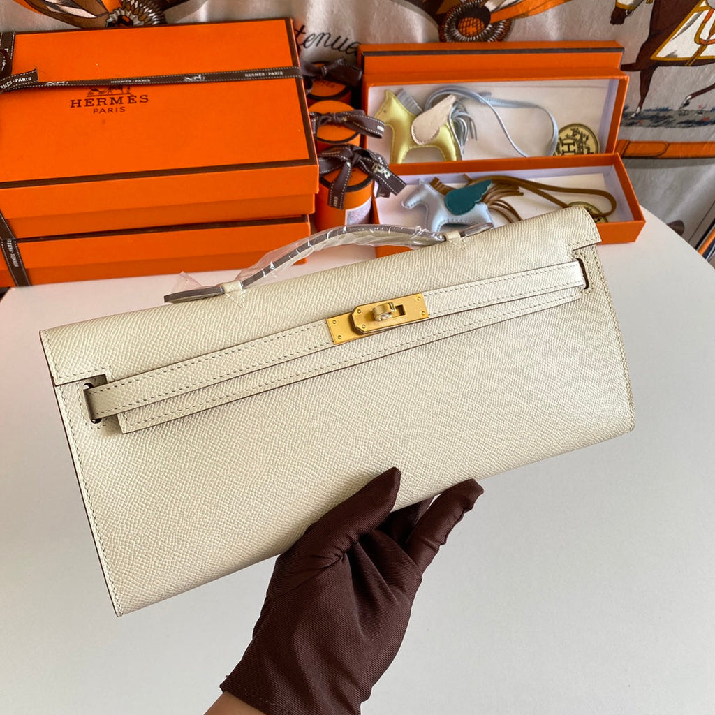 Hermes Kelly Cut 31 in Beige Cream Calfskin with Gold Hardware Bag