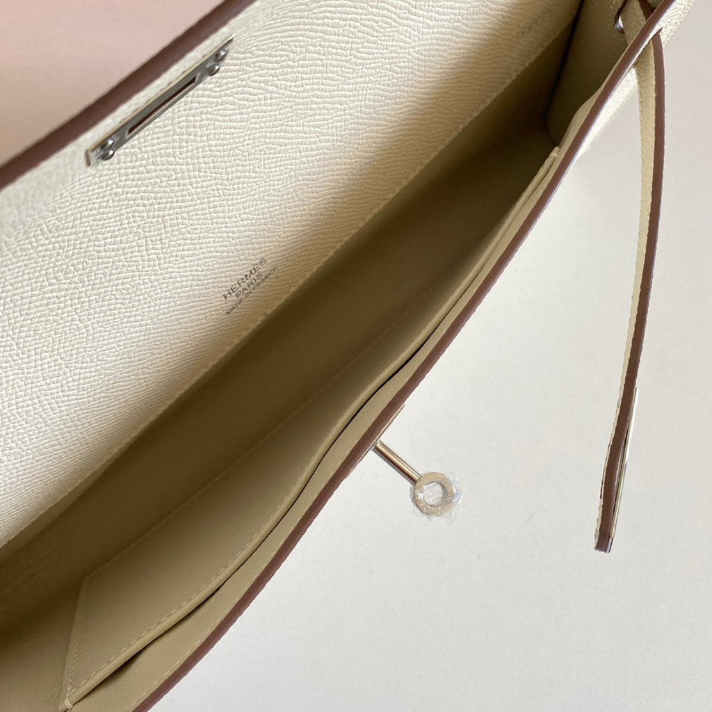 Hermes Kelly Cut 31 in Beige Cream Calfskin with Silver Hardware Bag