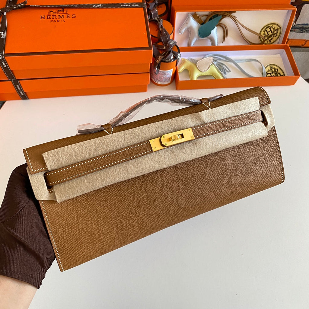Hermes Kelly Cut 31 in Bronze Brown Calfskin with Gold Hardware Bag