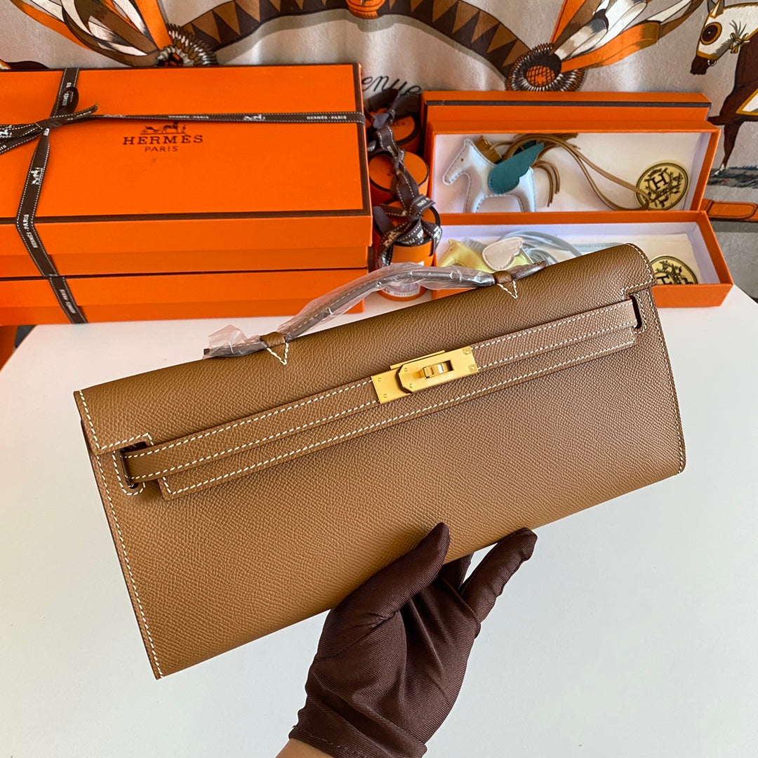 Hermes Kelly Cut 31 in Bronze Brown Calfskin with Gold Hardware Bag