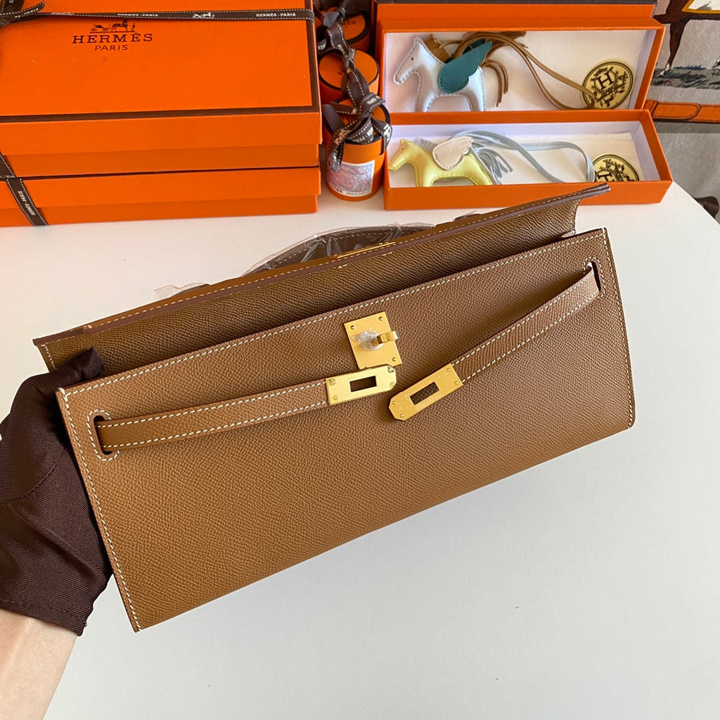 Hermes Kelly Cut 31 in Bronze Brown Calfskin with Gold Hardware Bag