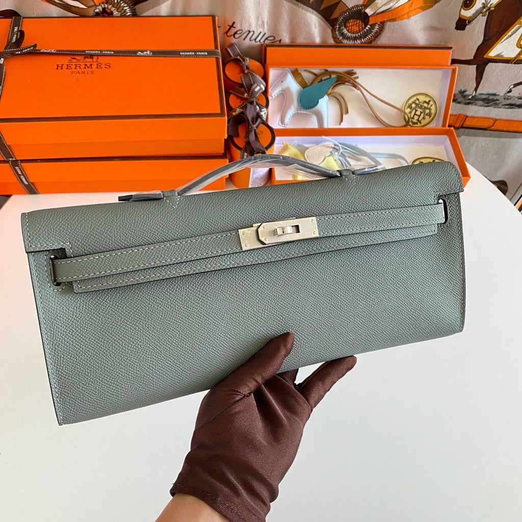 Hermes Kelly Cut 31 in Seafoam Green Calfskin with Silver Hardware Bag