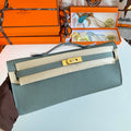 Hermes Kelly Cut 31 in Seafoam Green Calfskin with Gold Hardware Bag