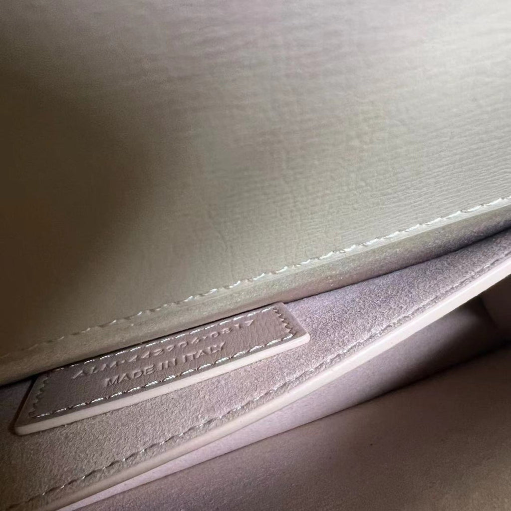 Saint Laurent Sunset Medium 22 in Beige Calfskin Gold Hardware Bag
