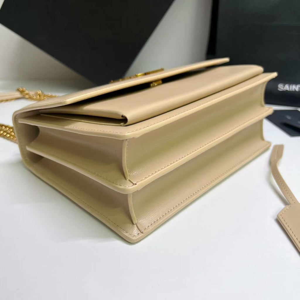 Saint Laurent Sunset Medium 22 in Beige Calfskin Gold Hardware Bag
