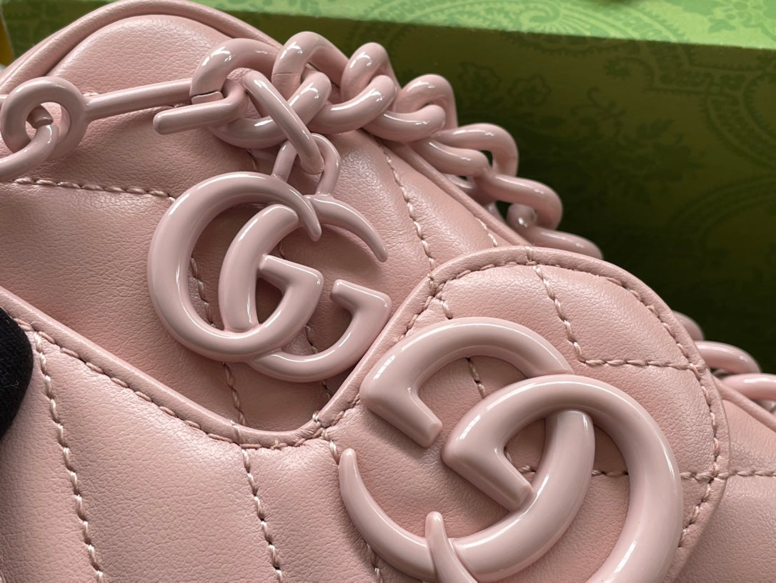 Gucci Marmont Mini Handbag 16 in Light Pink Calfskin