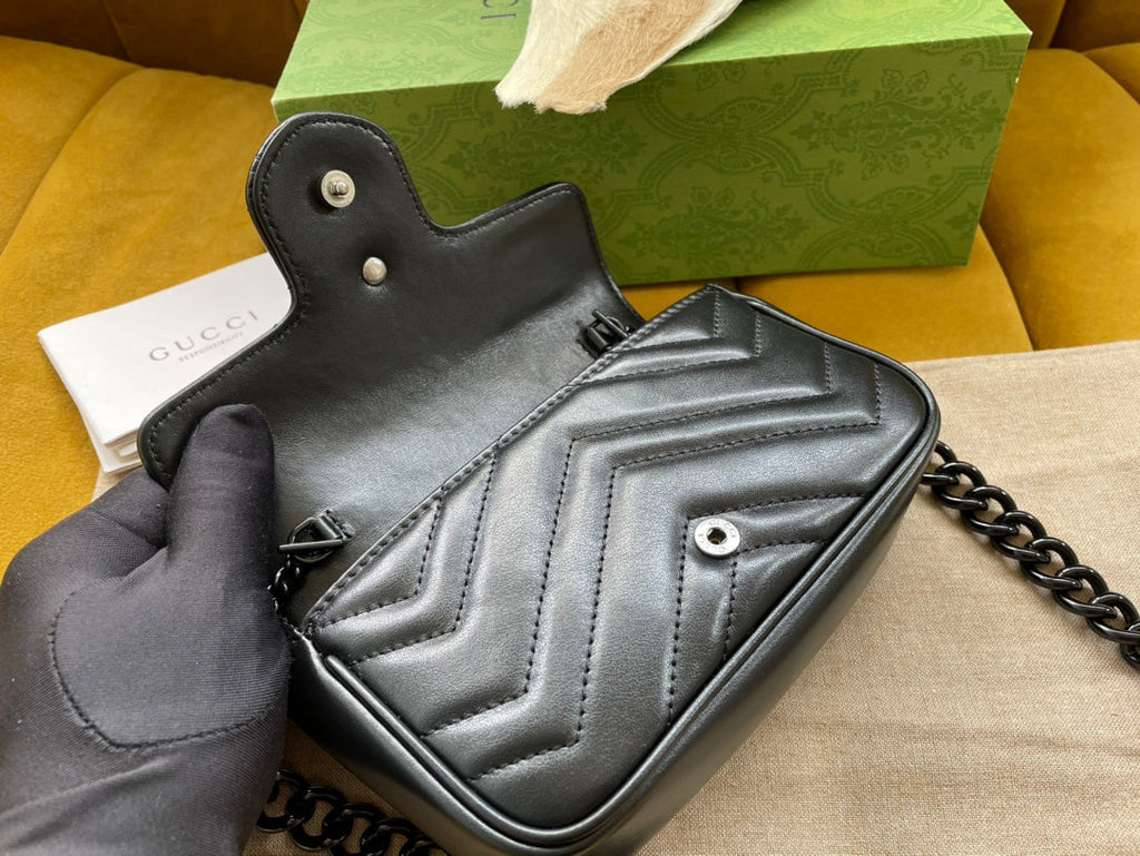 Gucci Marmont Mini Handbag 16 in Black Calfskin