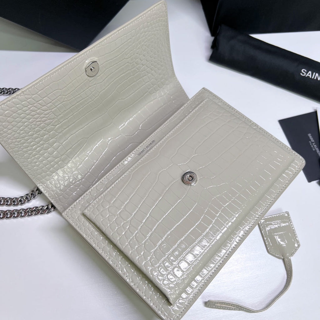 Saint Laurent Sunset Medium 22 in White Crocodile Pattern Calfskin Silver Hardware Bag