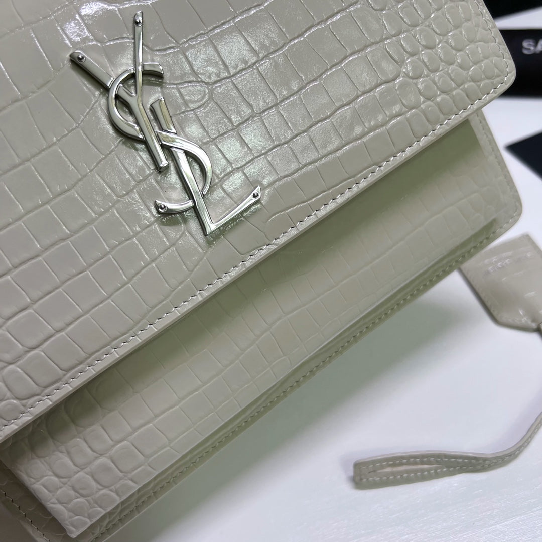 Saint Laurent Sunset Medium 22 in White Crocodile Pattern Calfskin Silver Hardware Bag