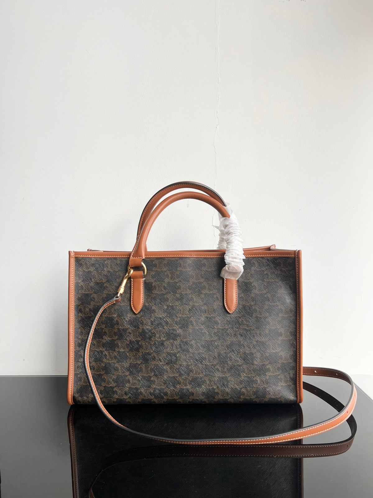 Celine Triomphe Cabas 35 Black Calfskin Tote