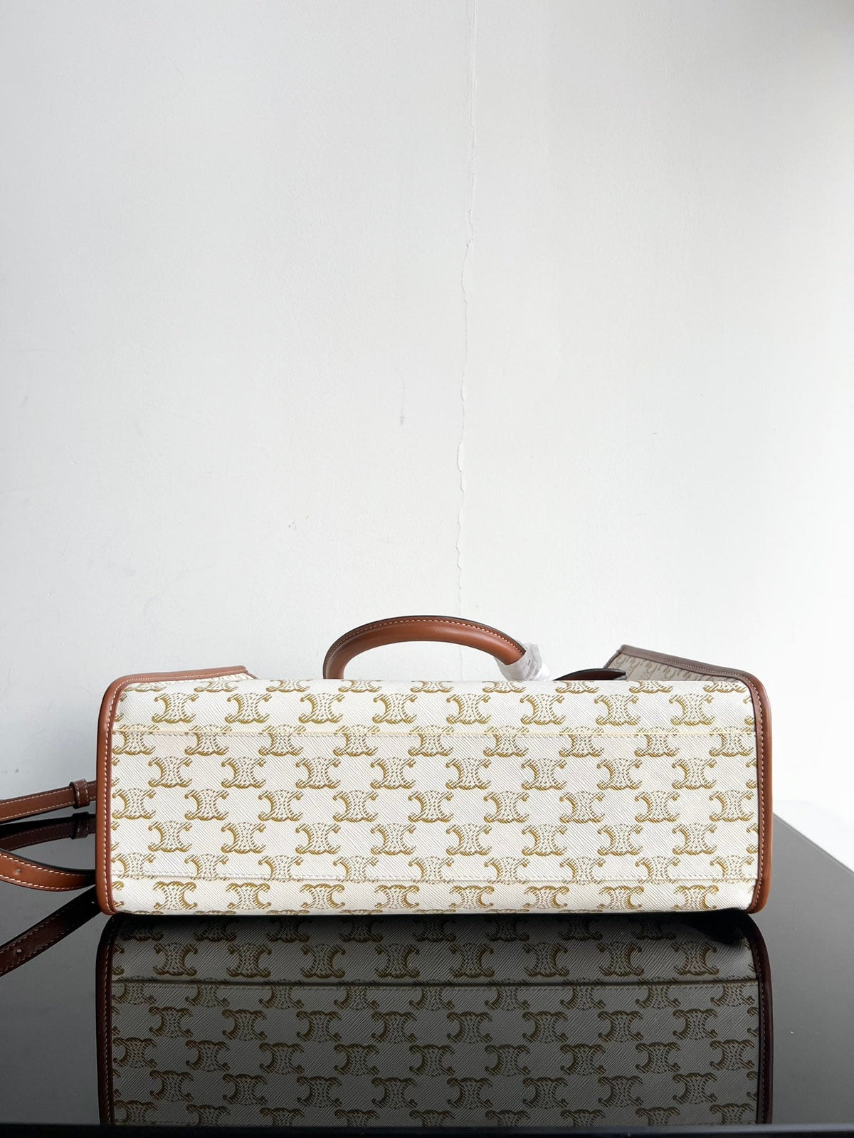 Celine Triomphe Cabas 35 White Cream Calfskin Tote