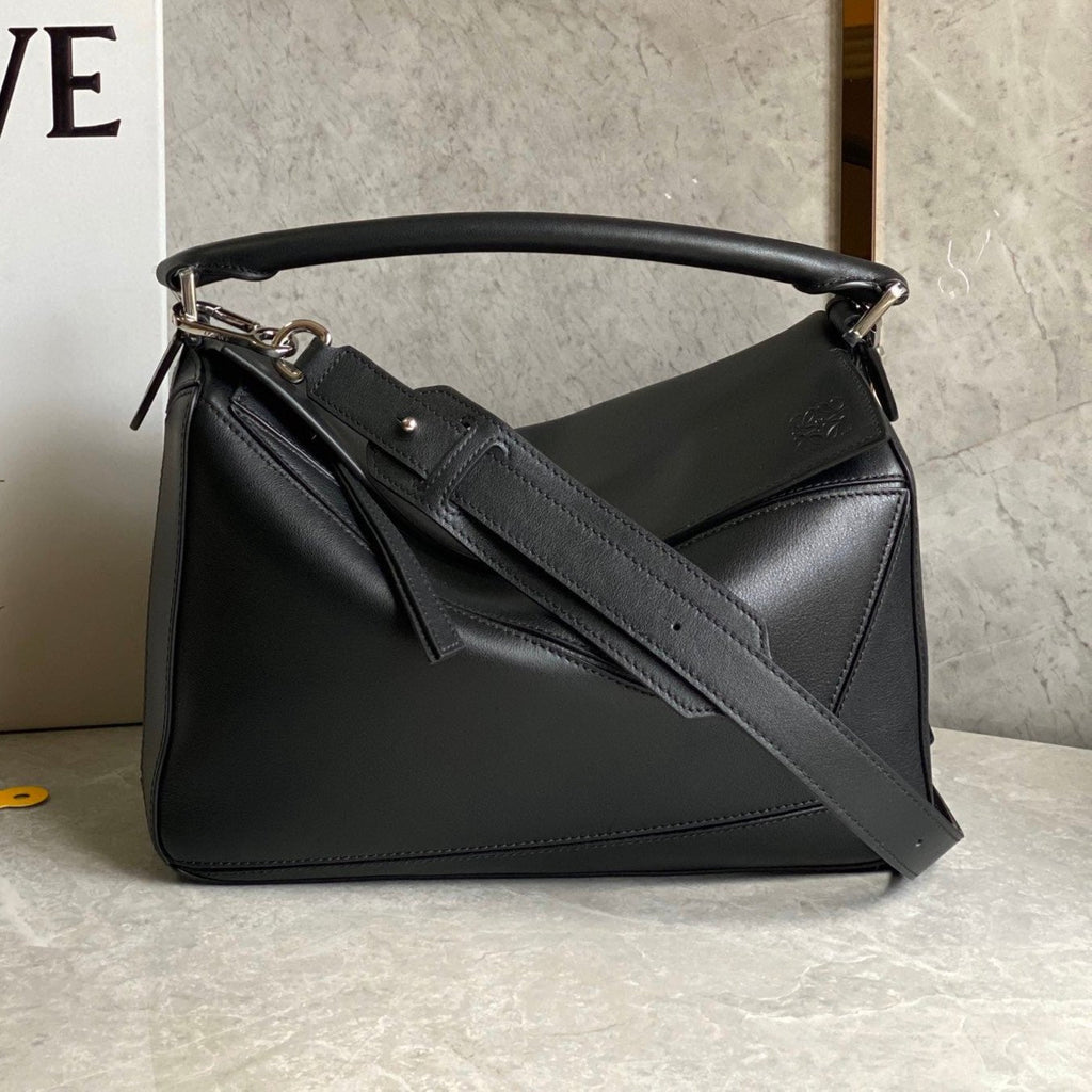 Loewe Medium 30 Puzzle Bag in Black Soft Grained Calfskin