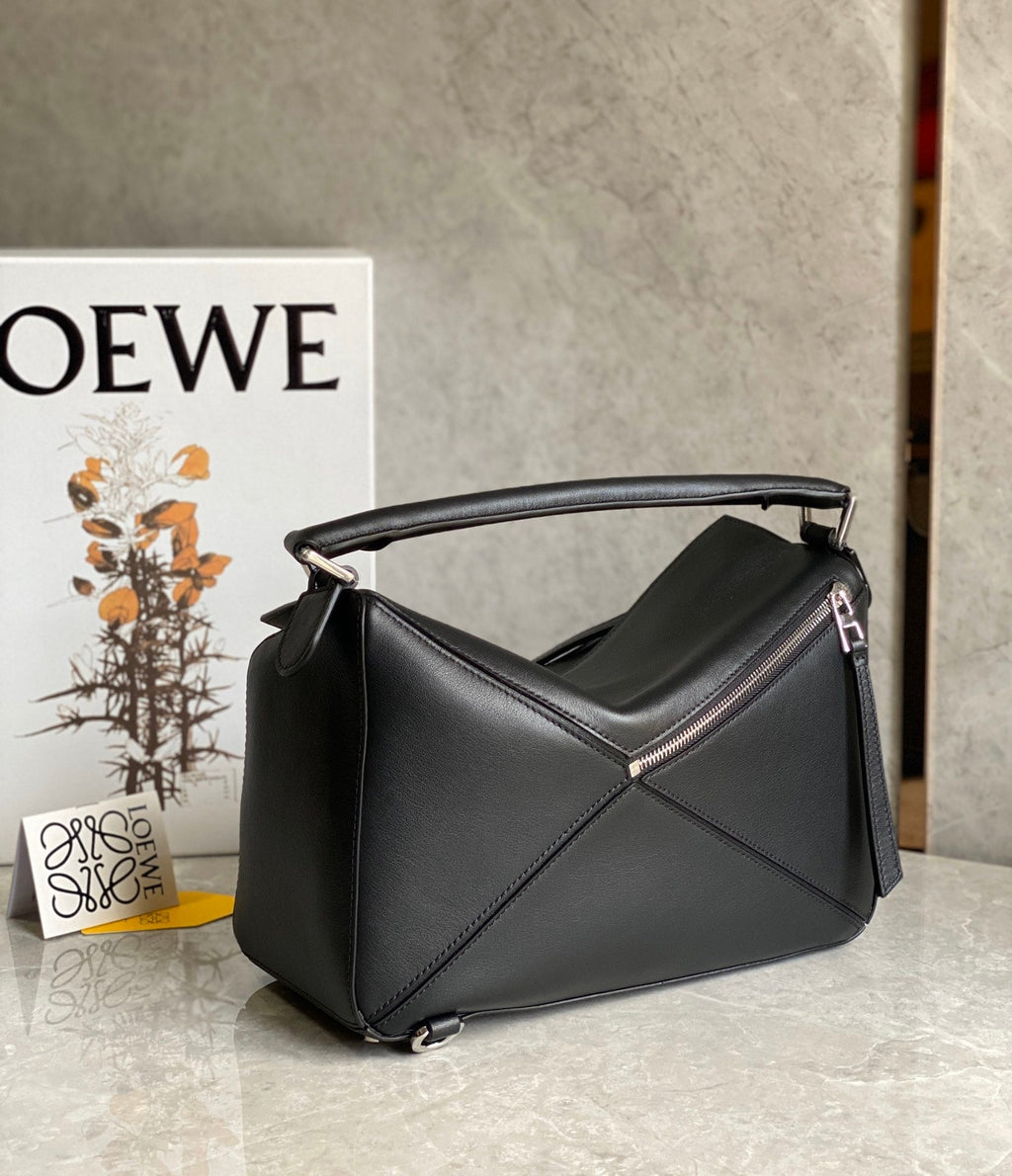 Loewe Medium 30 Puzzle Bag in Black Soft Grained Calfskin